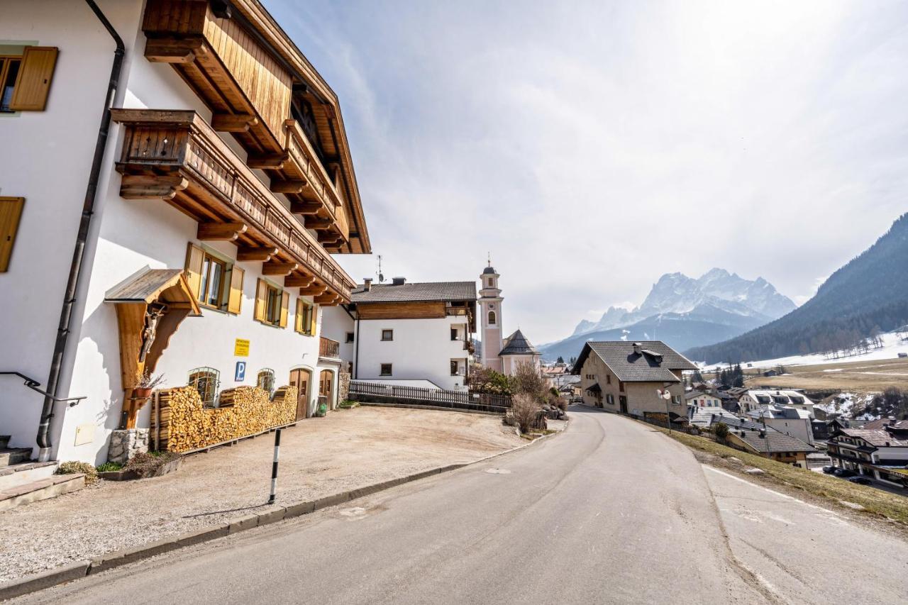 Manuel'S App Watschinger -Edelweiss Apartamento Sexten Exterior foto